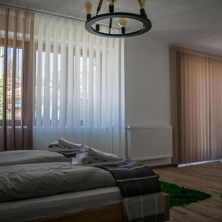 Appartamento Casa Al Tagas Kruševo Esterno foto