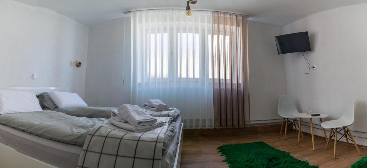 Appartamento Casa Al Tagas Kruševo Esterno foto
